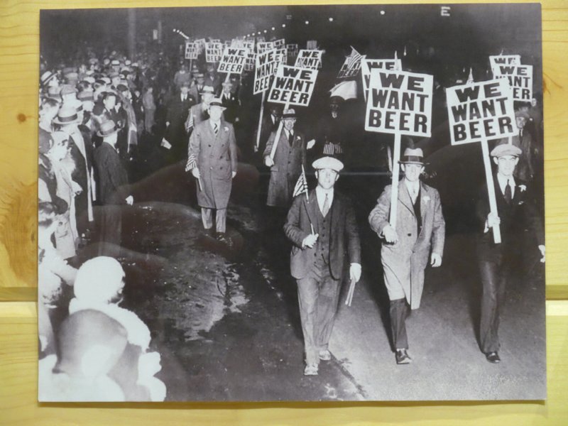 onthewallatleinenkugelsbrewerychippewafallswi.jpg